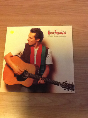 LP MARCO FERRADINI E' BELLO HAVE UN AMICO SMRL 6435 EX+/M ITALY PS 1991 LSG2
