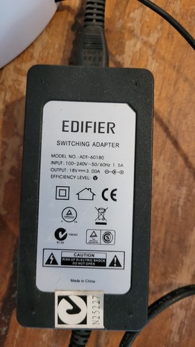 Edifier Prisma Speaker 2.1 Wireless Bluetooth Audio Sound System - Picture 2 of 9