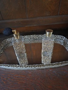 Vintage Hollywood Regency 3-Piece Vanity Perfume Bottle Set with Mirrored Tray