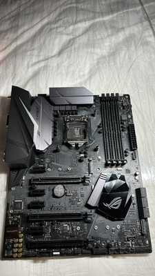 ASUS ROG Strix Z270E Gaming LGA 1151 Intel Motherboard