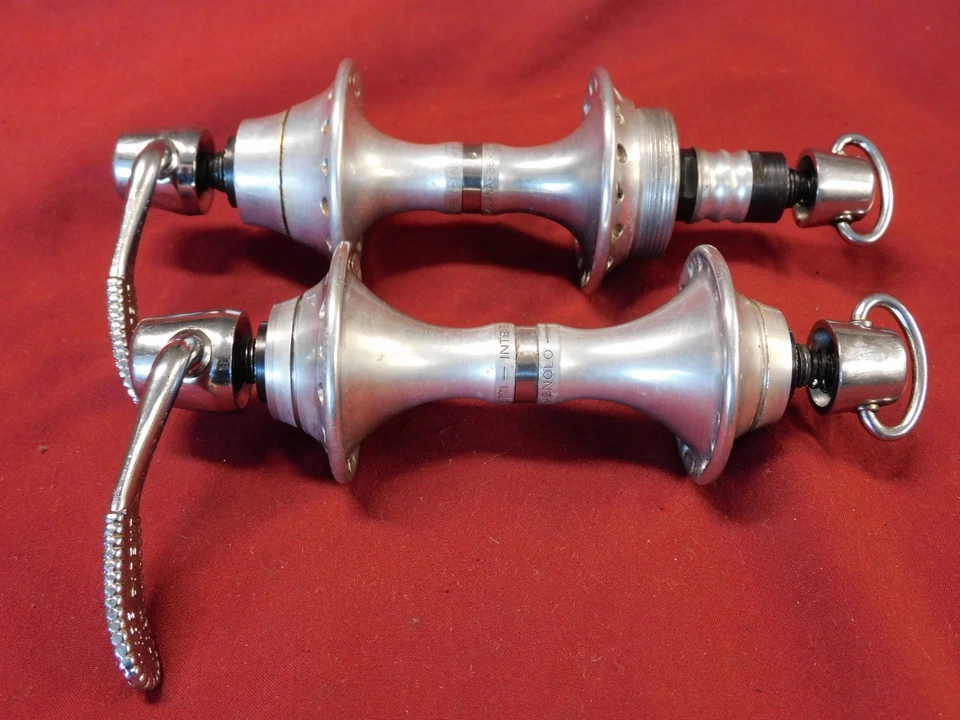 Bujes y pinchos de brida baja Campagnolo 322/101 C-Record 1984 primera generación 32 agujeros Foto 2 de 4