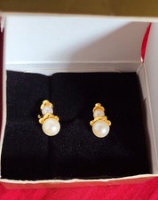 Vintage Avon Faux Pearl Snowman Gold-tone Earrings Faux Pearls