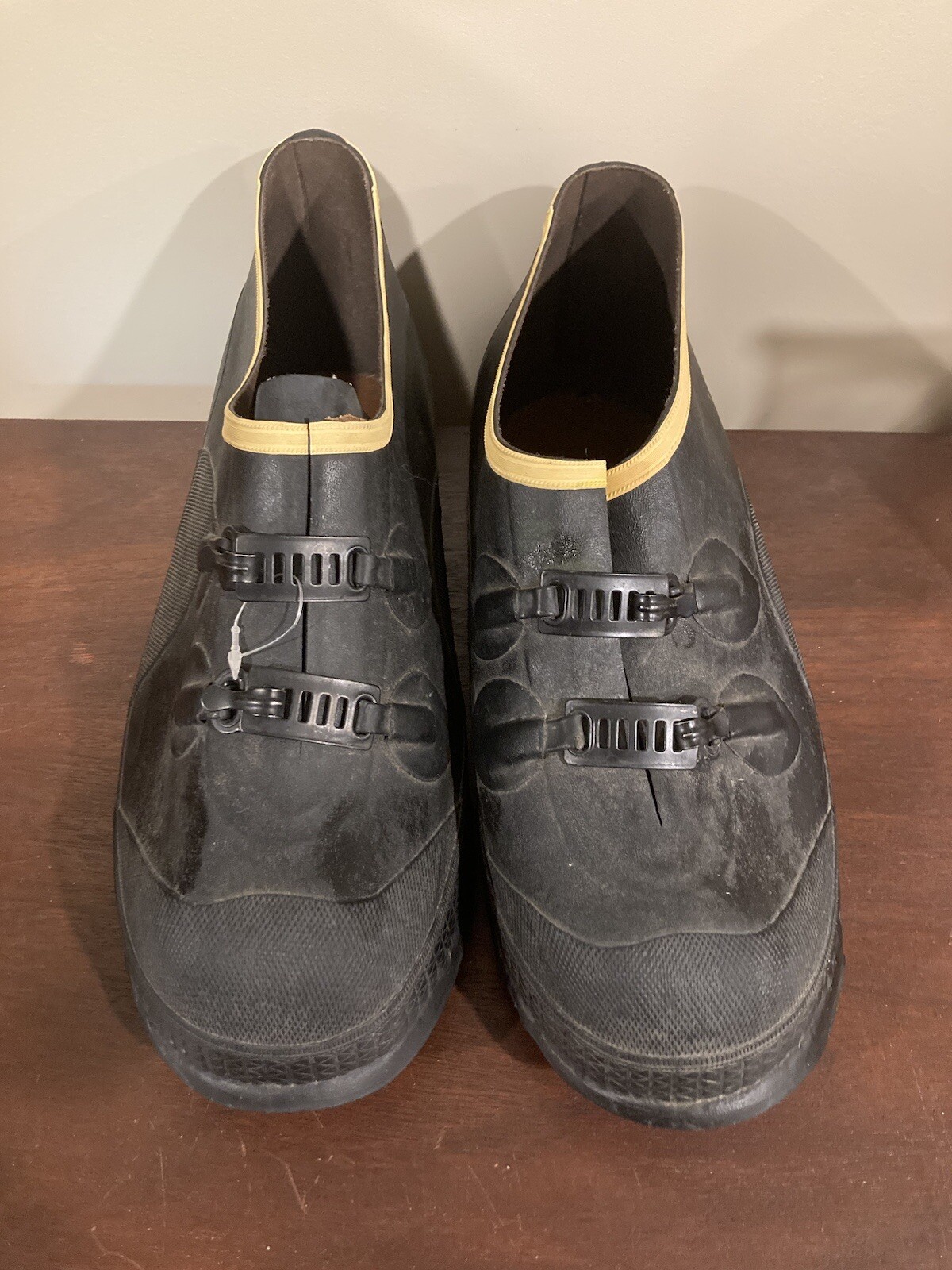 Mens Black Lacrosse Rubber Boots Overshoes 2 Buckles … Gem