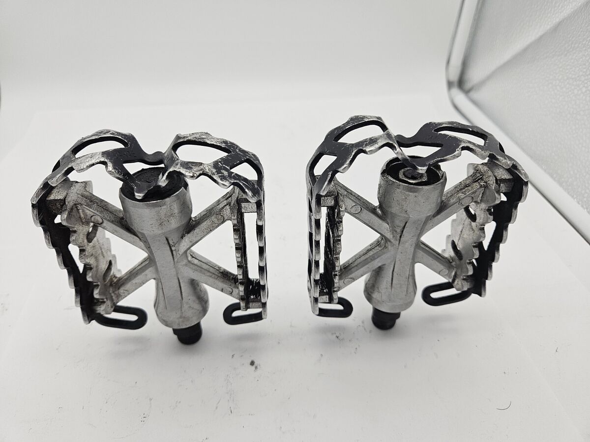 SR Sakae MTP-110 Pedals Old School BMX Double Cage 9/16 in SR Sakae MTP-110 Pedals Old School BMX Double Cage 9/16 in