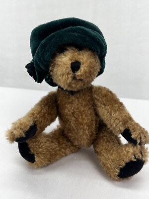 Boyds Bears Blanche de Bearvoire With Green Hat, 7  Bear - Archive Collection