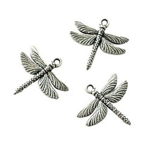 10 Antiqued Tibetan Silver 18mm Dragonfly Pendants Focal Bead Drops Charms