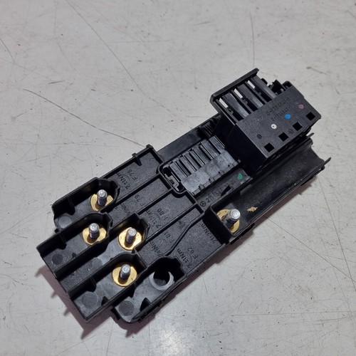 BE3*Mercedes W211 E-Klasse Sicherungskasten Sicherungsdose Sicherung A2115452301