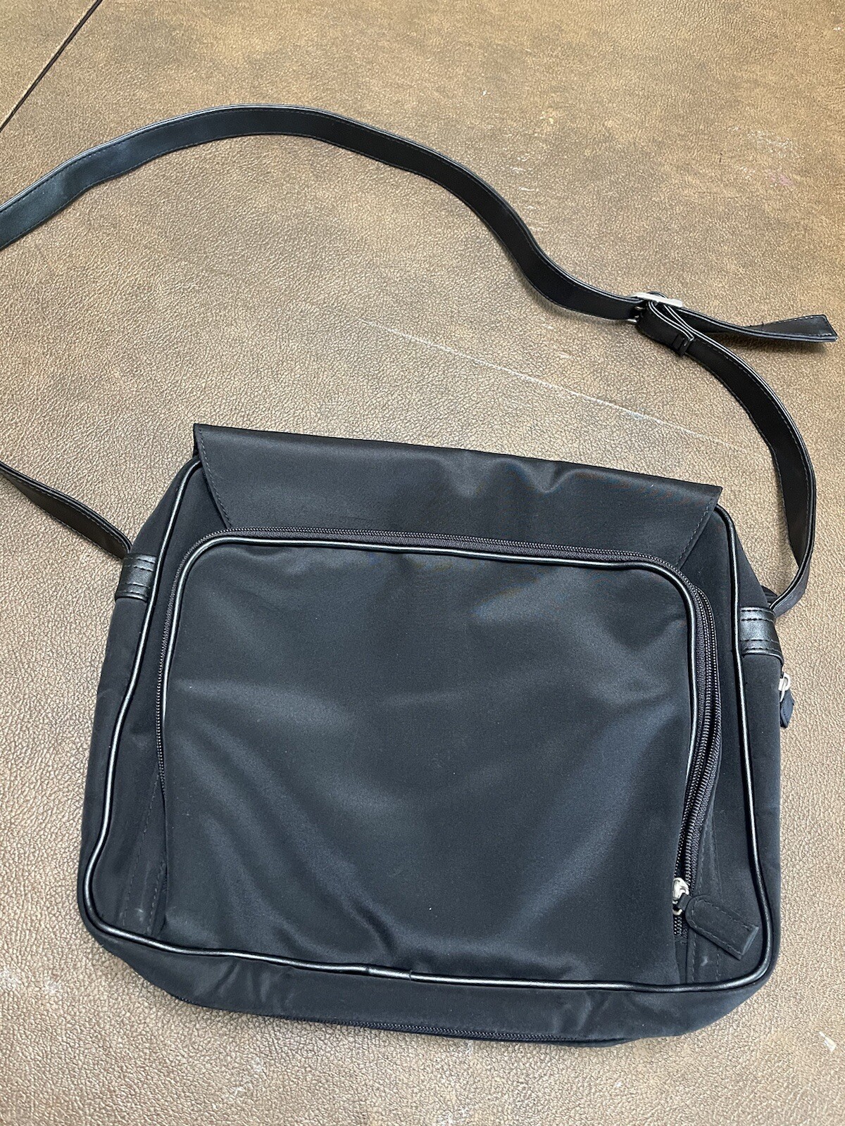 Messenger Bag Polyester Vynil Multi Compartment B… - image 1