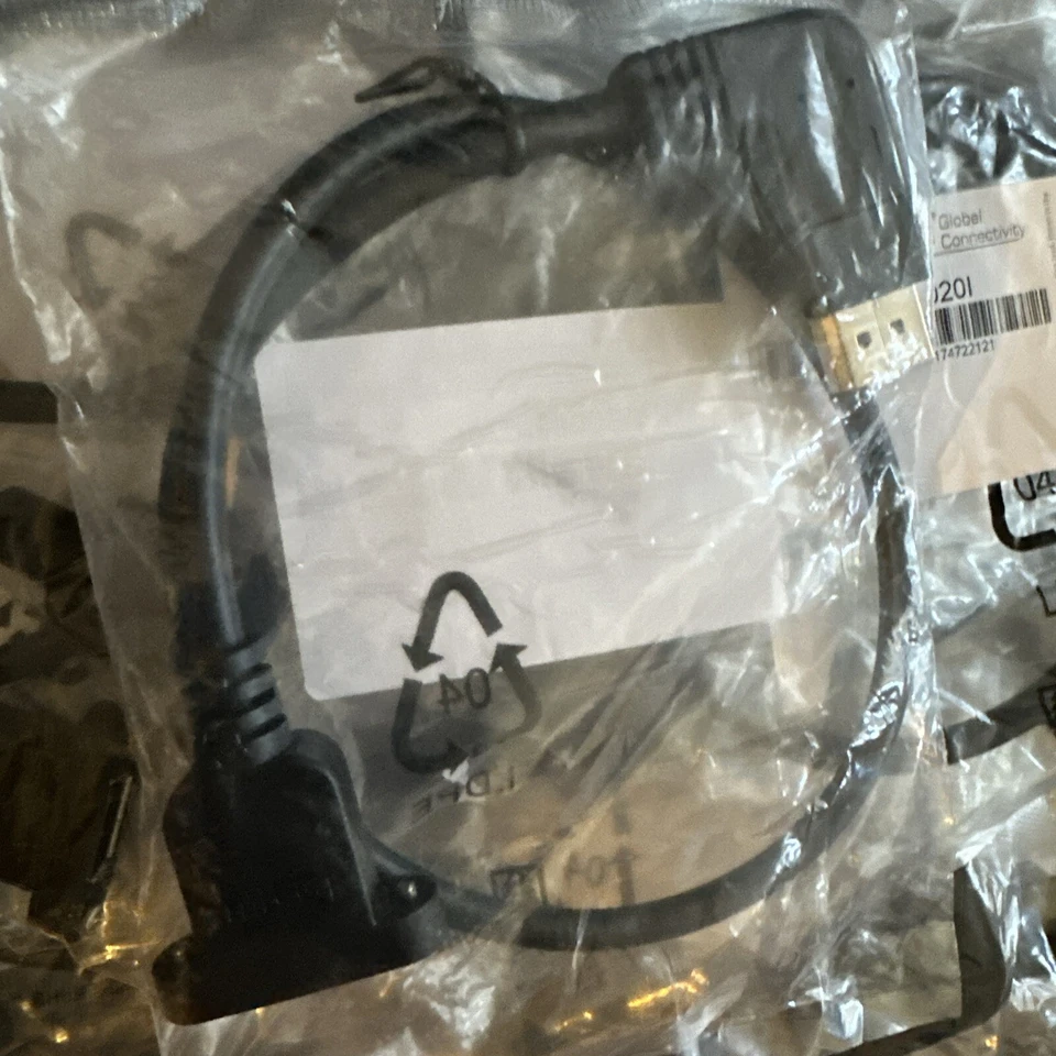 20pc DP Cable, Right Angle Displayport Male to Female Extension DP - Image 2 of 2