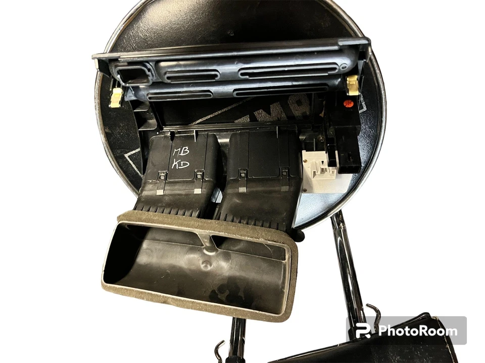 Borde de radio TOYOTA COROLLA 96 Foto 2 de 2