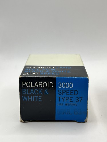 Kit de cámara terrestre Polaroid Electric Eye J33 con estuche de cuero y rollo de película B/N 3000 velocidades - Imagen 21 de 24