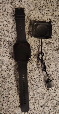 Smart Watch Blood Pressure /Heart Rate Monitor Model 204-b00724 Q9 Pro GT2
