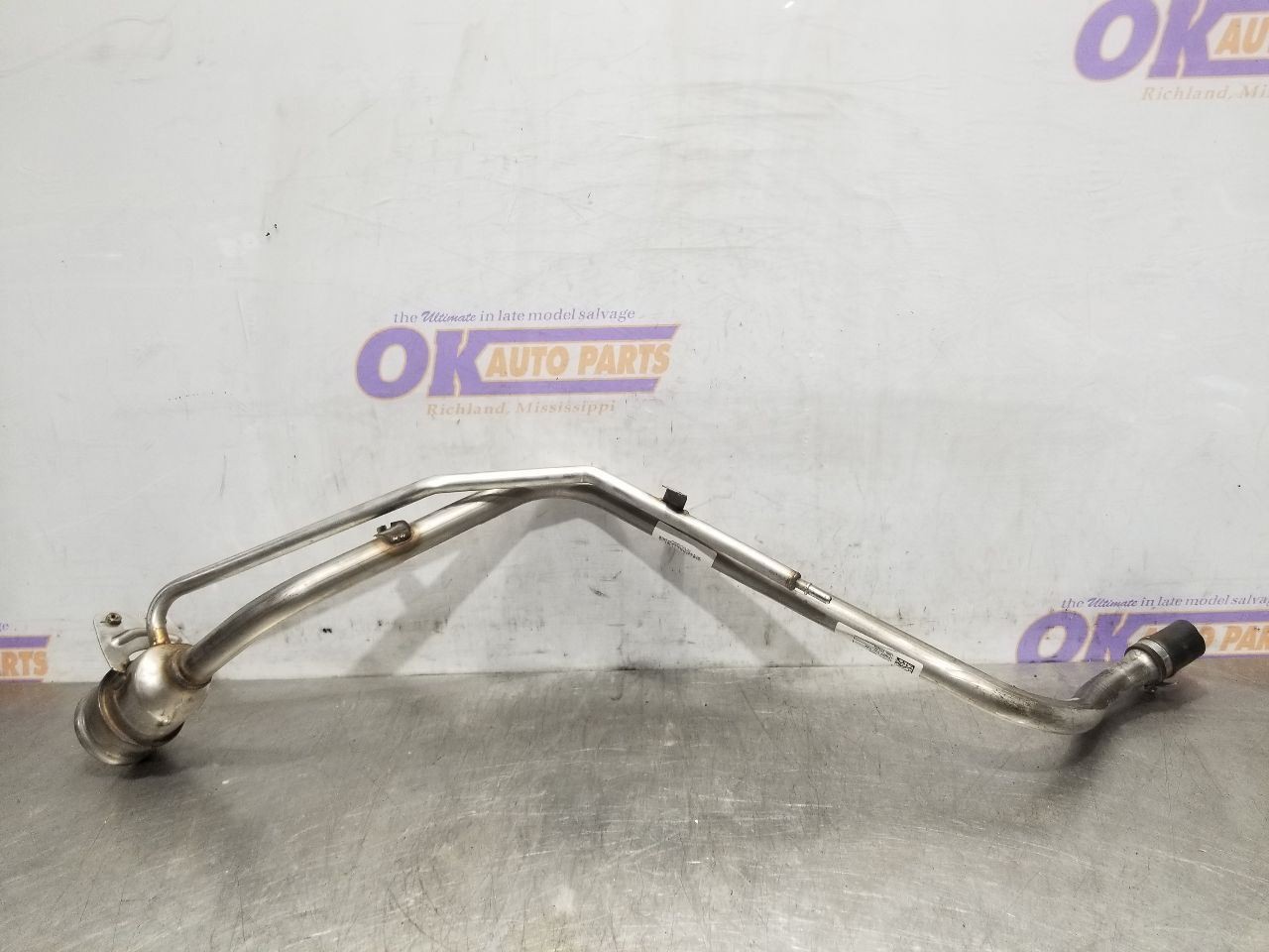 22 2022 MASERATI LEVANTE 3.8L FUEL FILLER NECK 
