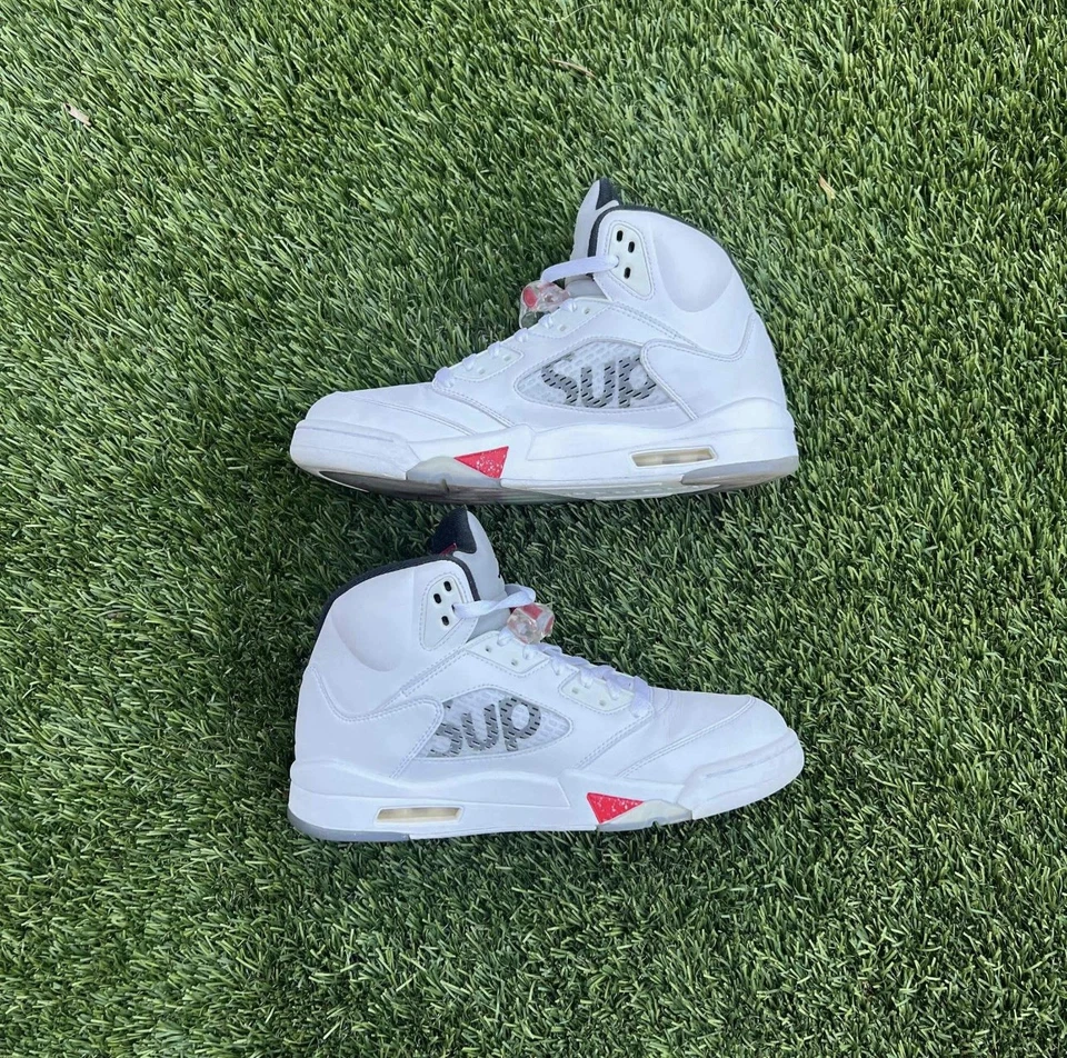 Auténticas Zapatillas Supreme X Air Jordan 5 Retro Blancas Talla 10 Foto 4 de 4
