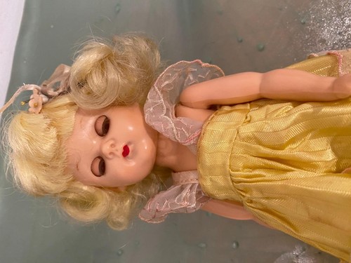 1957 A & H GIGI 8" Walker Doll All Original Hard to Find, Vogue Ginny Friend - Picture 8 of 9
