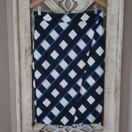 Ann Taylor Women's Faux Wrap Midi Skirt Size 6 in Blue Diamond Print