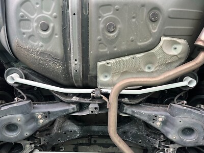 Rear Lower Bar for Toyota Alphard / Vellfire (AH30) 2.5 3.5 V6 Ultra Racing