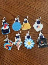One ALDI Quarter Keeper Keychain Key Ring Coin Holder NWT 