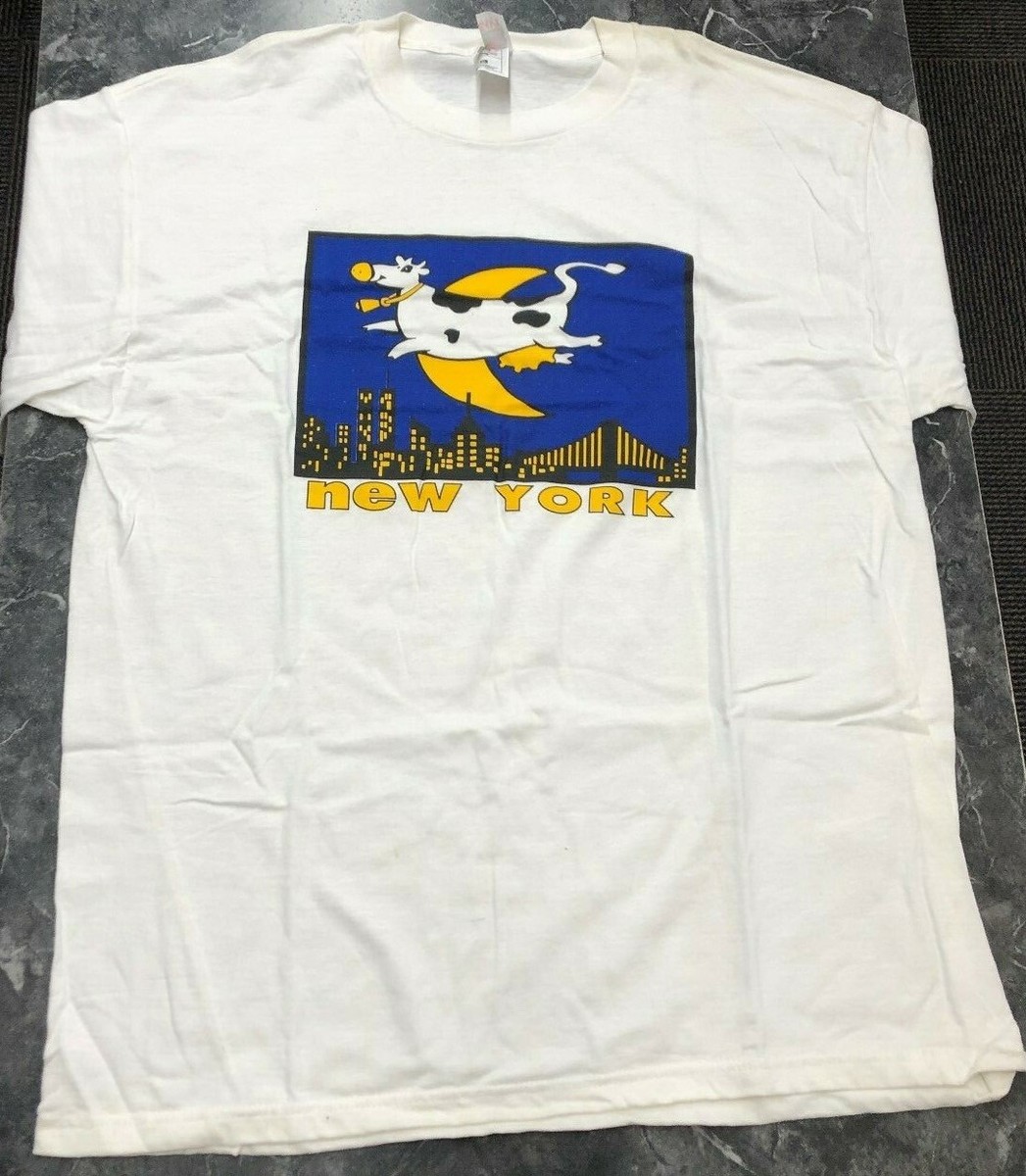 Vintage T Shirt - New York Cow Over The Moon Fruit Of The