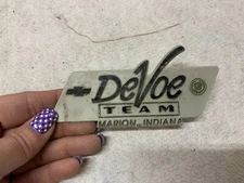 Devoe Team Marion IND Car Dealership Emblem