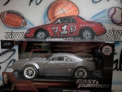 Jada Metals Diecast 1:24 Fast & Furious  Dom's Ice Charger 
