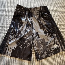 adidas Boys Regular Fit Abstract Black/Gray Gym Shorts Elastic Waist Size M