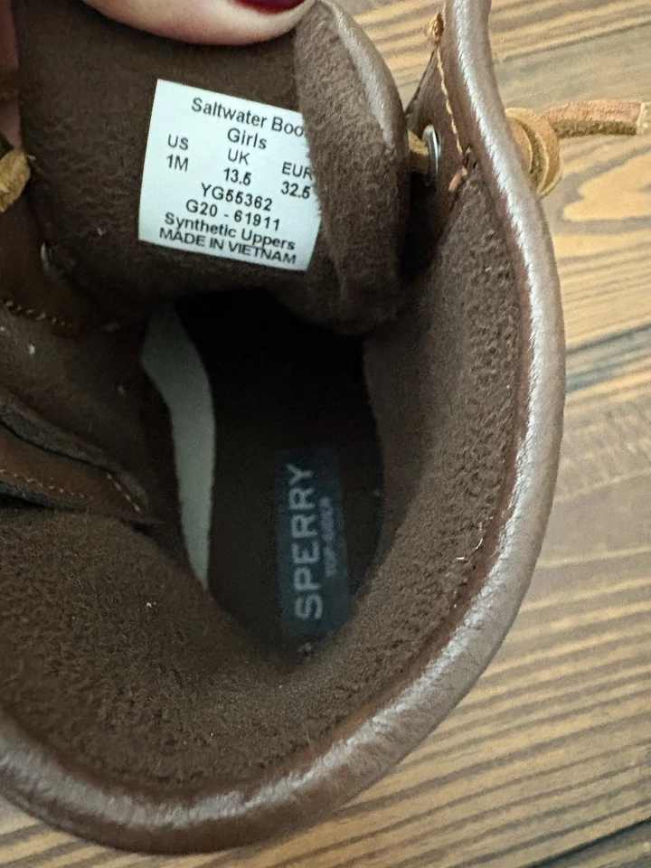 Sperry Girls Saltwater Duck Boots Size Youth 1M Gently used Navy & Brown - Image 4 of 4