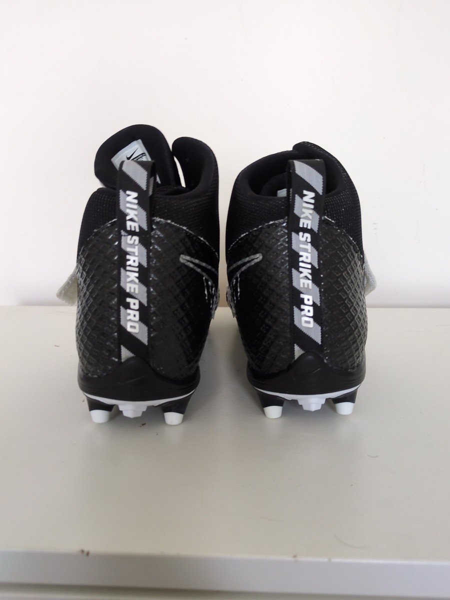 Nike Lunarbeast Strike Pro TD Football Cleats Men display picture 2