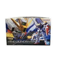 Bandai Mobile Suit Gundam RG 1 144 Wing EW Plastic Model b4ebfba2120e85ada385c2