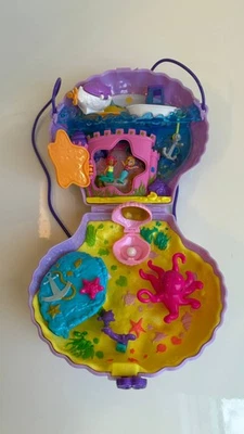 Polly Pocket GNH11 Meerjungfrauen Bucht Muschel Schatulle Mattel 2019 Spielset - Bild 1 von 4
