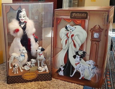 cruella de vil doll disney store