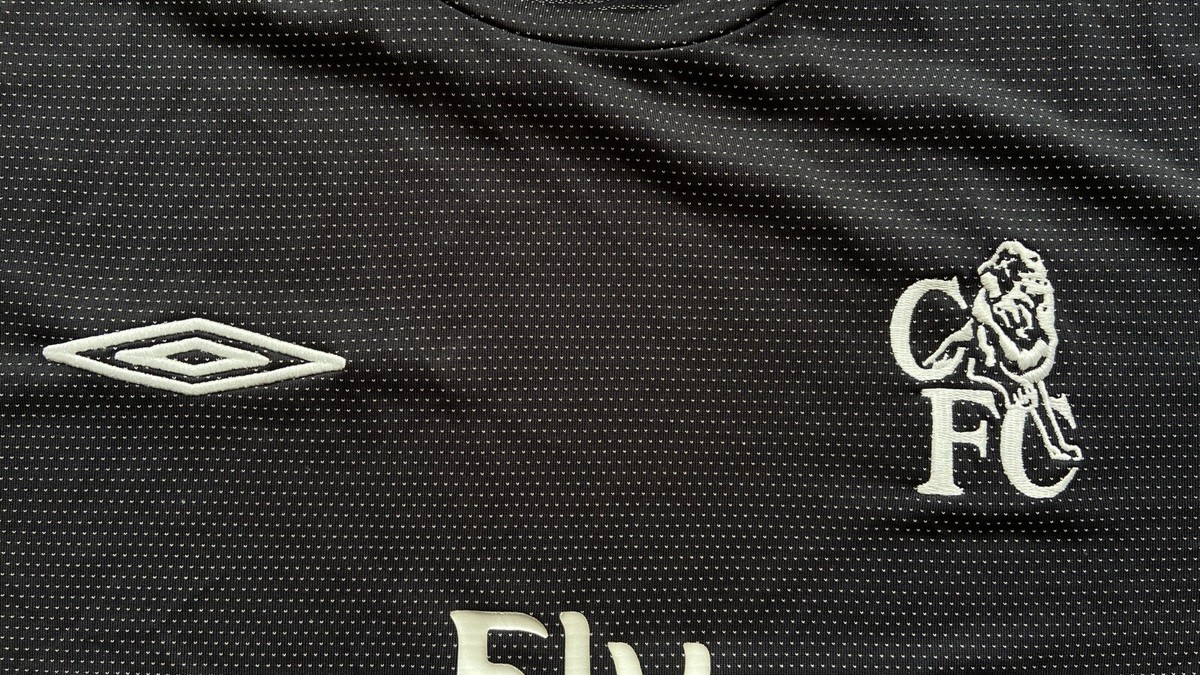 ウェア umbro 04/05 chelsea away game shirt M CHELSEA 2004 2005 AWAY FOOTBALL SHIRT SOCCER JERSEY SHIRT