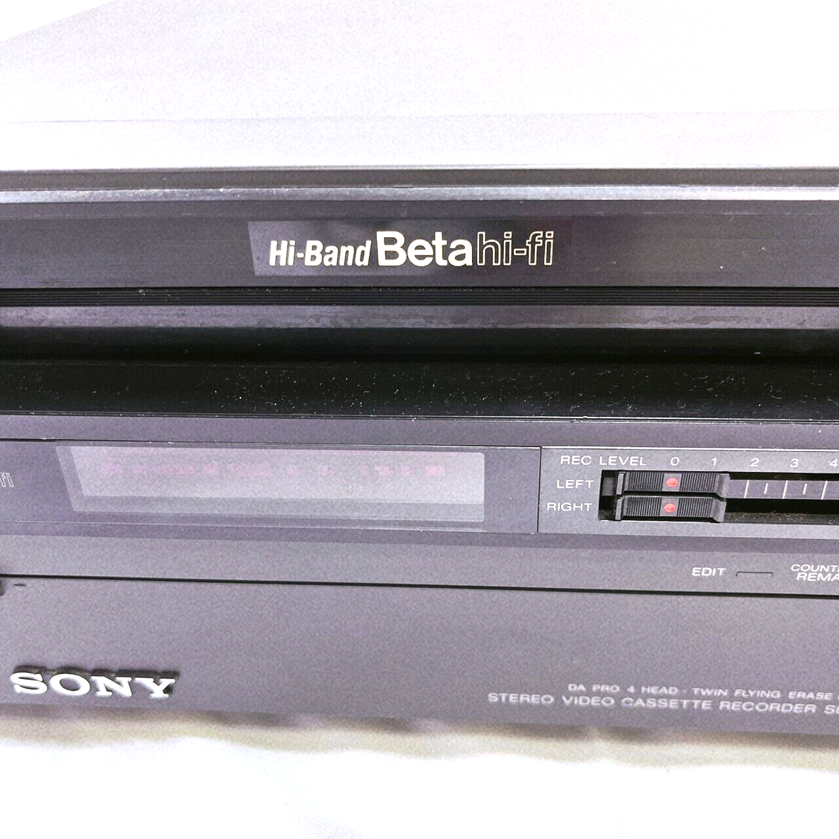 SONY SL-HF3000 Super High Band Beta Deck Video Cassette Recorder