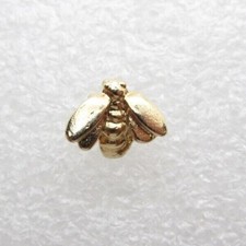 Winged Insect Lapel Pin (B928)