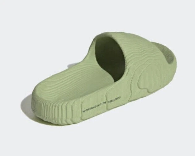 Adidas Adilette 22 GX6946 Uomo Taglia US 12 Verde Magic Lime TAGLIO PREZZO