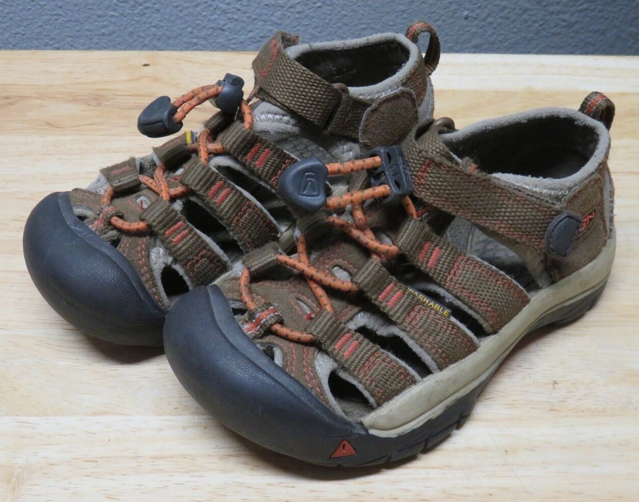 Sandali impermeabili KEEN Newport H2 Jr bambini 10 marroni spiaggia lago piscina scarpe