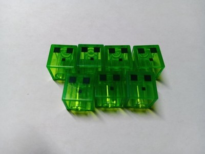 LEGO LOT 7 MINECRAFT MINIFIGURE HEADS CUBE PIXELATED DARK GREEN EYES SLIME