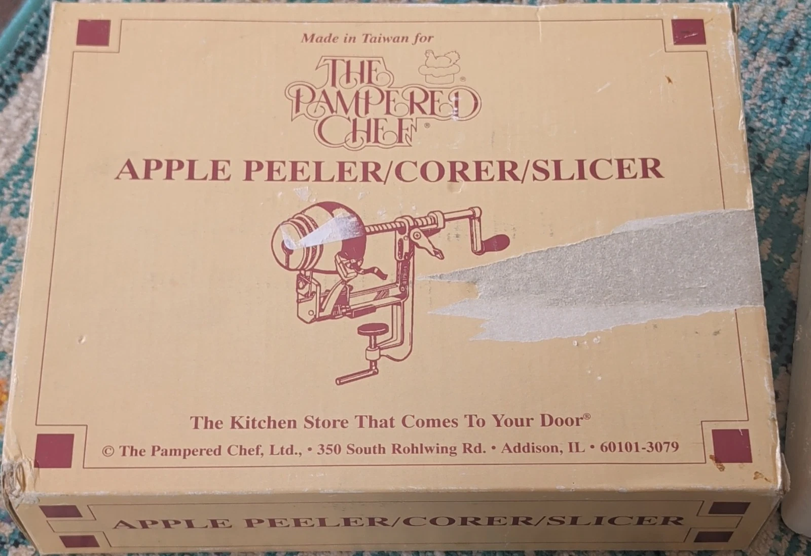 The Pampered Chef Manual Adjustable Apple Peeler/Corer/Slicer Metal Silver Red
Opens in a new window