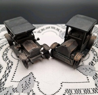 Vtg  Two Die Cast Metal 1905 Rolls Royce & 1917 Model T Ford Pencil Sharpeners 