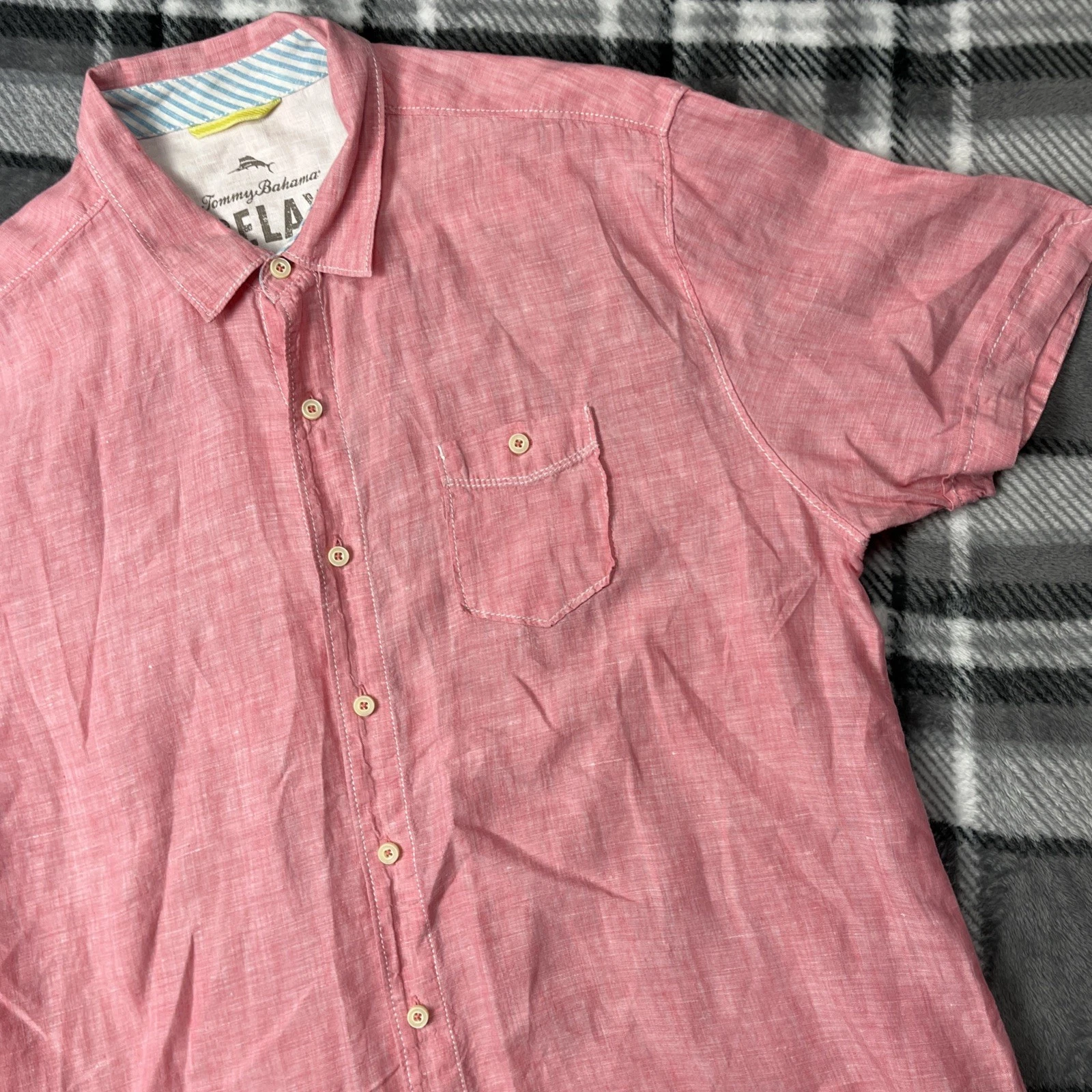 Tommy Bahama 100% Linen Shirt Men XL Salmon Short Sleeve Hawaiian Vacation