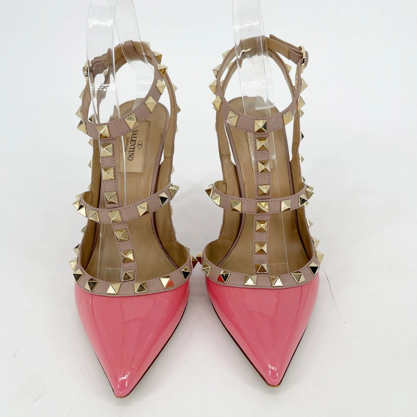 Décolleté Valentino Garavani rosa patentato Rockstud cinturino alla caviglia gabbia EU 38 5