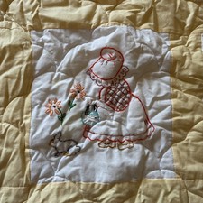 Sunbonnet Sue Embroidered Baby Quilt Yellow 45 X 34 Clean