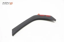 22-25 HYUNDAI TUCSON REAR LEFT QUARTER WHEEL ARCH FLARE MOLDING & REFLECTOR OEM