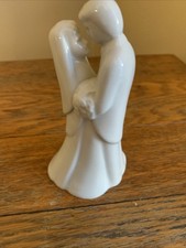 Vtg Porcelain Bride And Groom Cake Topper White 4.5 Tall