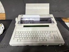 Brother WP-680 Word Processor Electric Typewriter