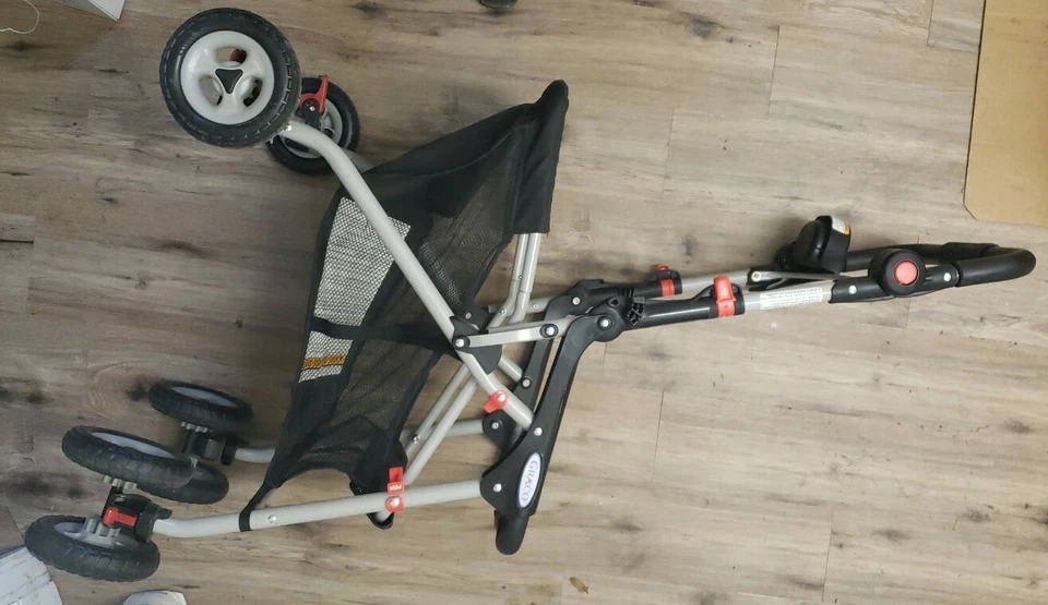 GRACO Snap-N-Go  Single Excellent Condition - Image 2 of 4