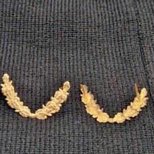 M&uuml;tzenkranz oder Schulterklappenauflage Eichenlaubkranz gold