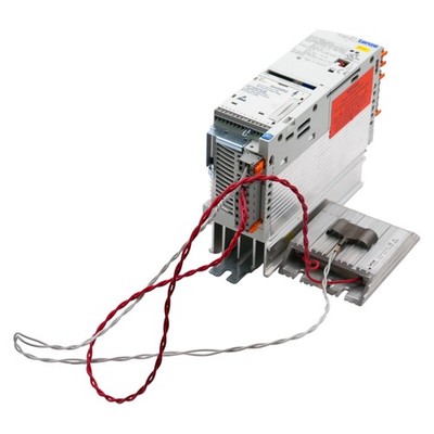Lenze 8200 Vector E82EV751_2C902 Inverter + ERBM090R086W Brake Resistor -used-