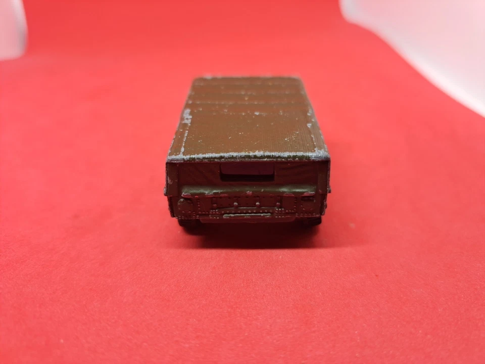 Maisto 1:64 Commando Humvee Hummer Military Green - Image 4 of 4