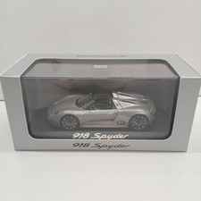 MINICHAMPS Porsche 918 1/43 scale car